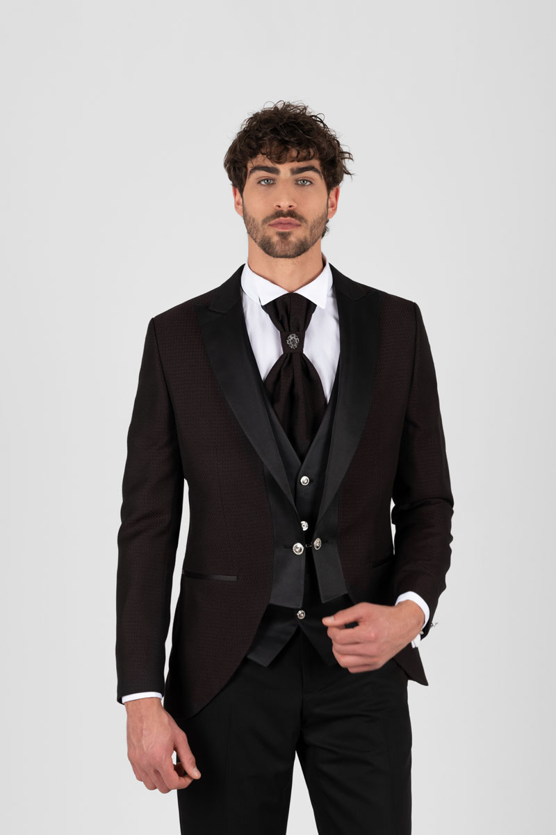  Produto: 4205 BORDEAUX, Categoria: Fatos de noivo, Ano: 2023, Marca Arax Gazzo