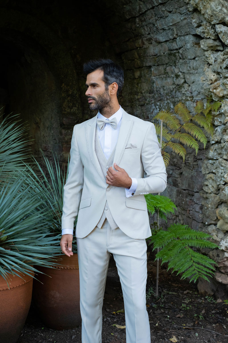  Produto: 661-610 BEIGE, Categoria: Fatos de noivo, Ano: 2023, Marca Arax Gazzo