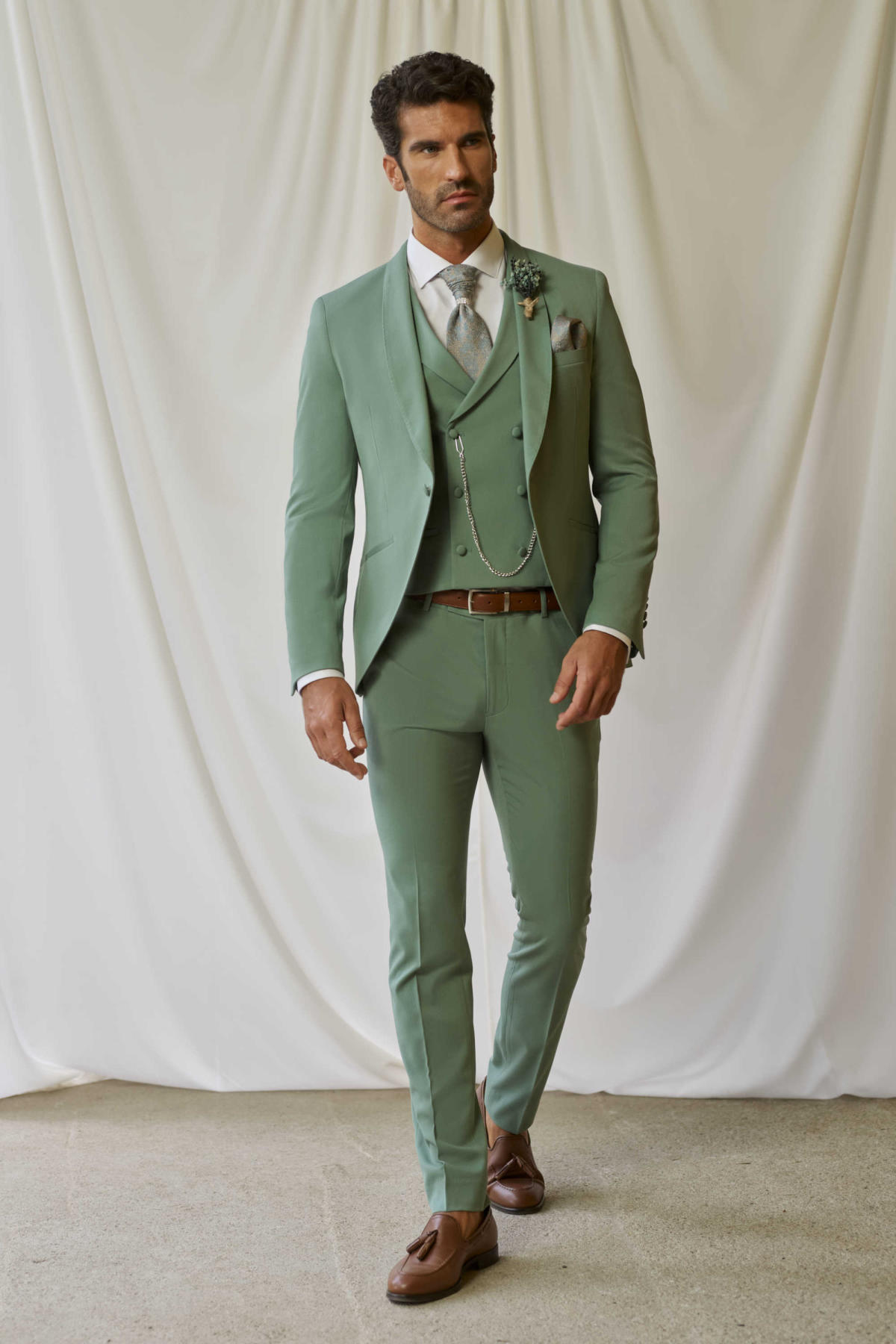  Produto: FATO20164, Categoria: Fatos de noivo, Ano: 2025, Marca João Vilas Boas