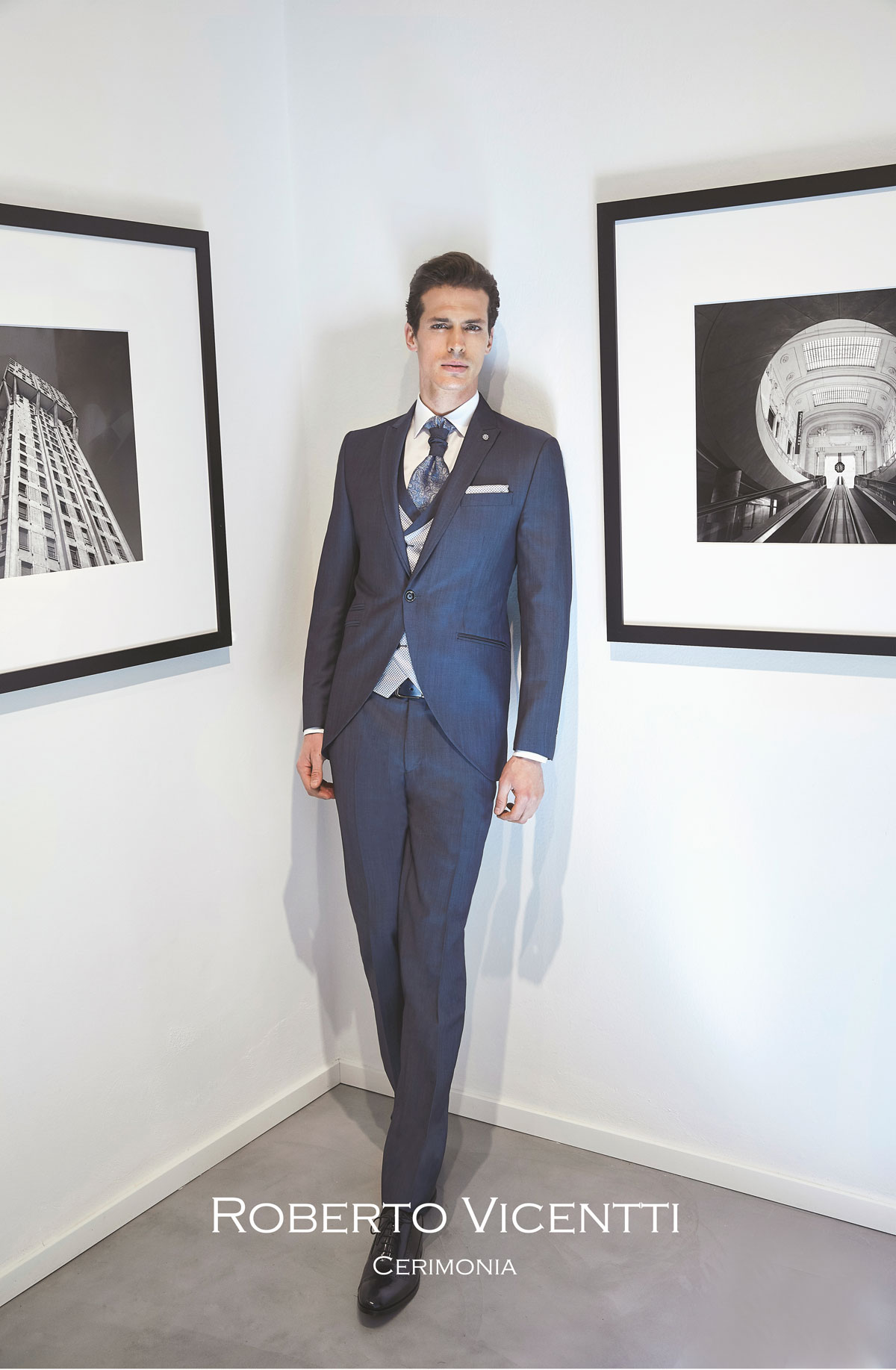  Produto: COR 13, Categoria: Fatos de noivo, Ano: 2020, Marca Roberto Vicentti