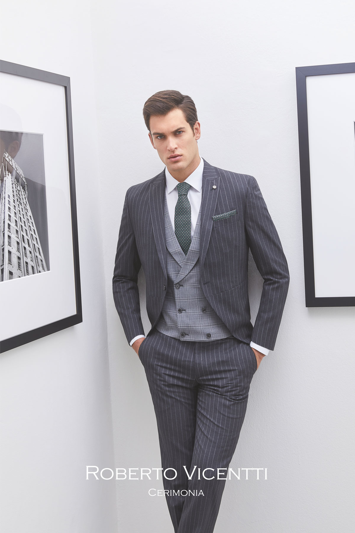  Produto: COR 19, Categoria: Fatos de noivo, Ano: 2020, Marca Roberto Vicentti