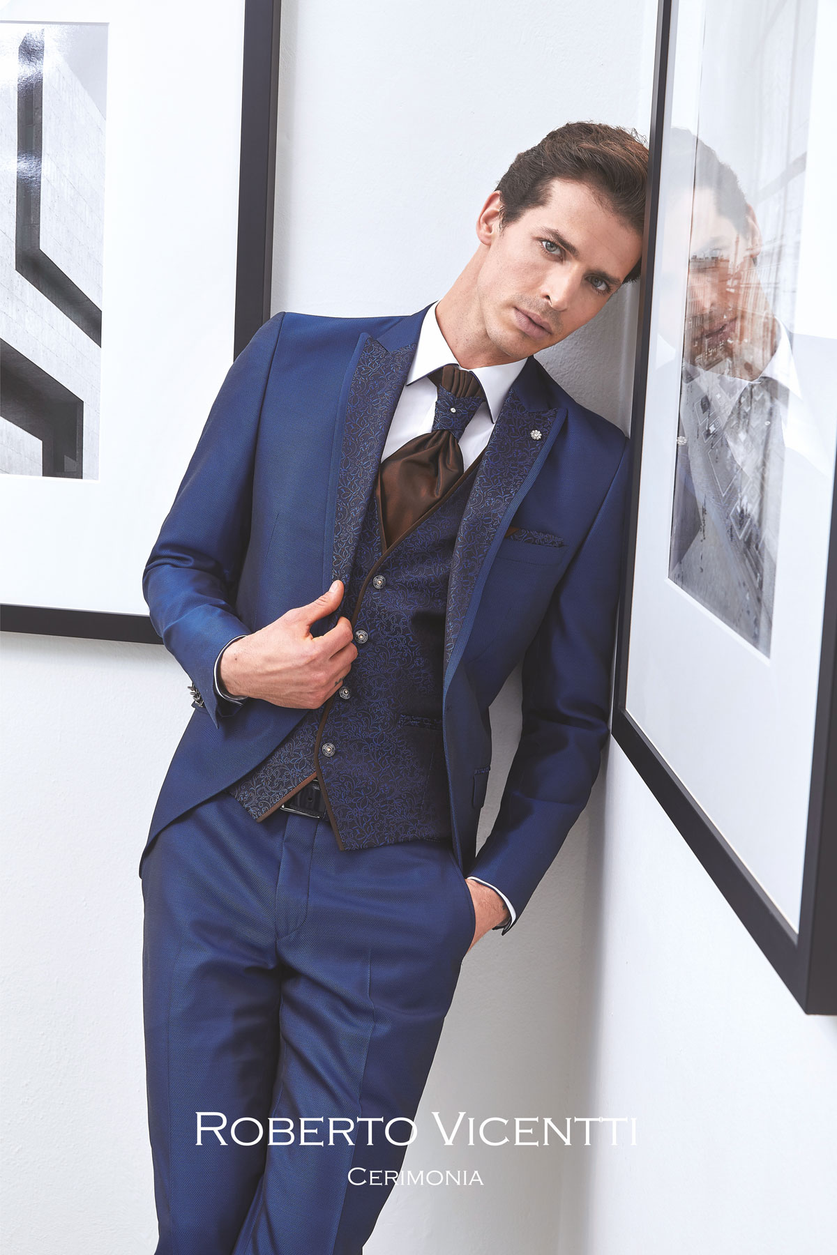  Produto: COR 24, Categoria: Fatos de noivo, Ano: 2020, Marca Roberto Vicentti