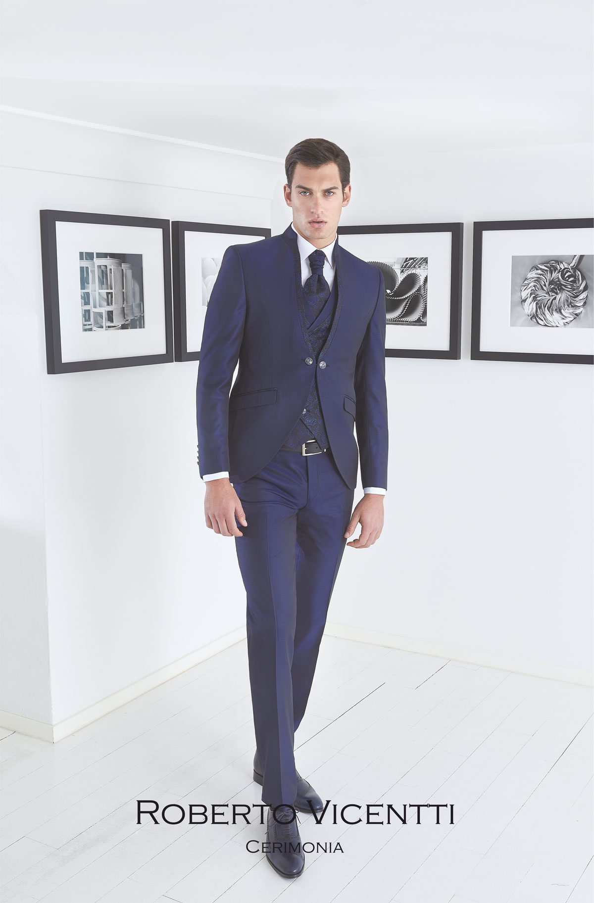  Produto: COR 25, Categoria: Fatos de noivo, Ano: 2020, Marca Roberto Vicentti