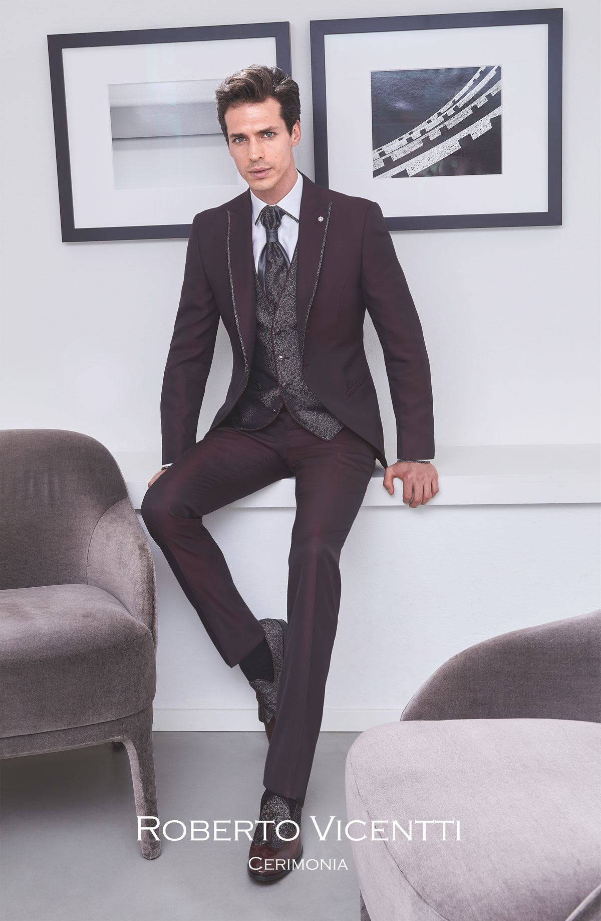  Produto: COR 46, Categoria: Fatos de noivo, Ano: 2020, Marca Roberto Vicentti