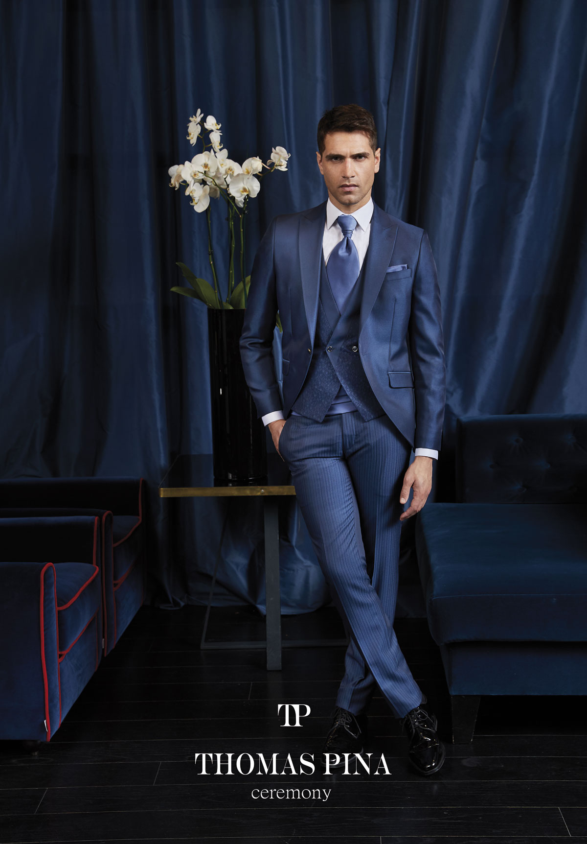  Produto: COR 15, Categoria: Fatos de noivo, Ano: 2020, Marca Thomas Pina