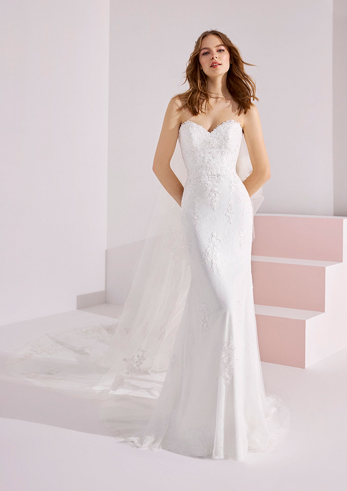  Produto: Charmin, Categoria: Vestidos de Noiva, Ano: 2020, Marca White One