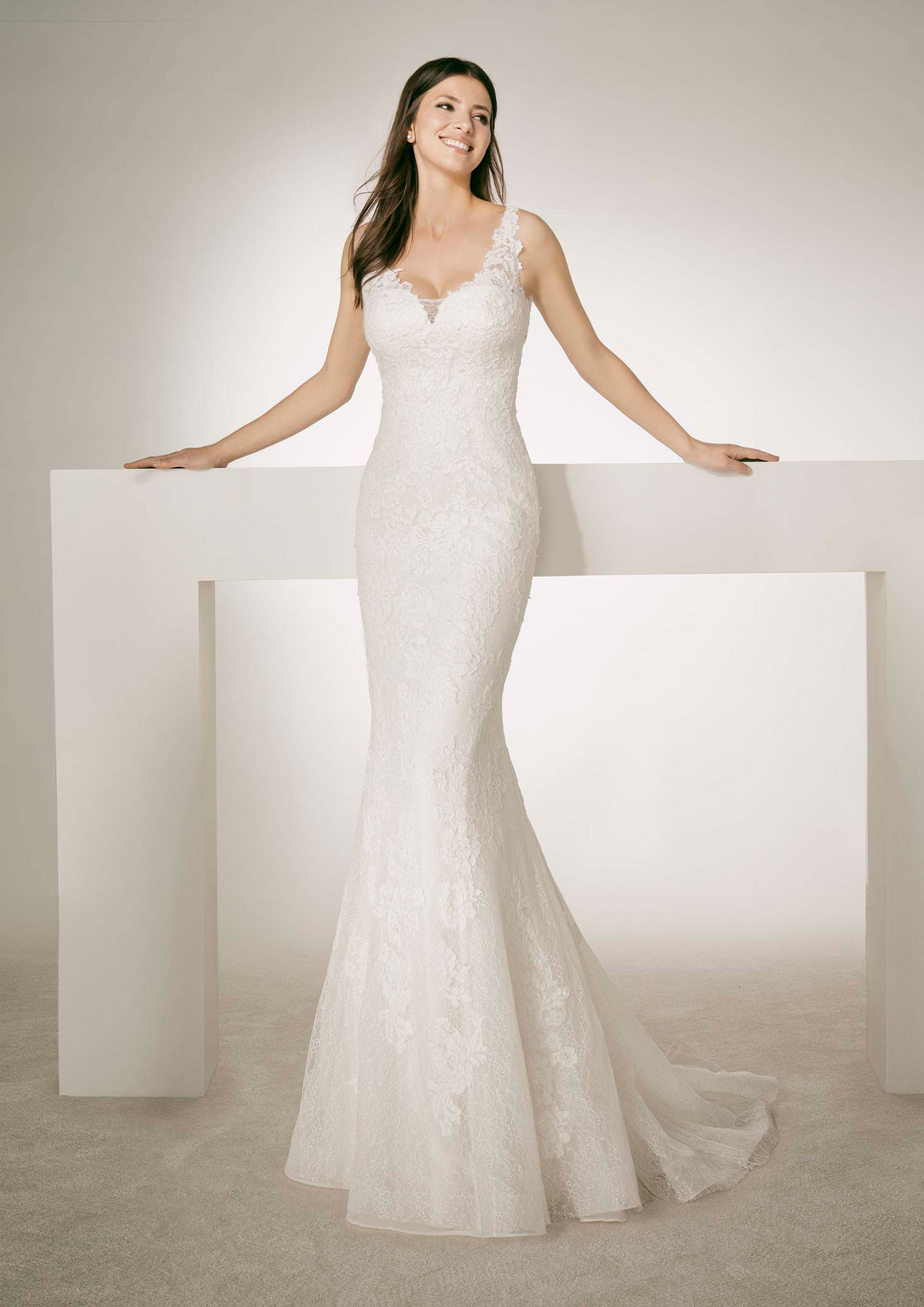  Produto: Chris, Categoria: Vestidos de Noiva, Ano: 2020, Marca White One