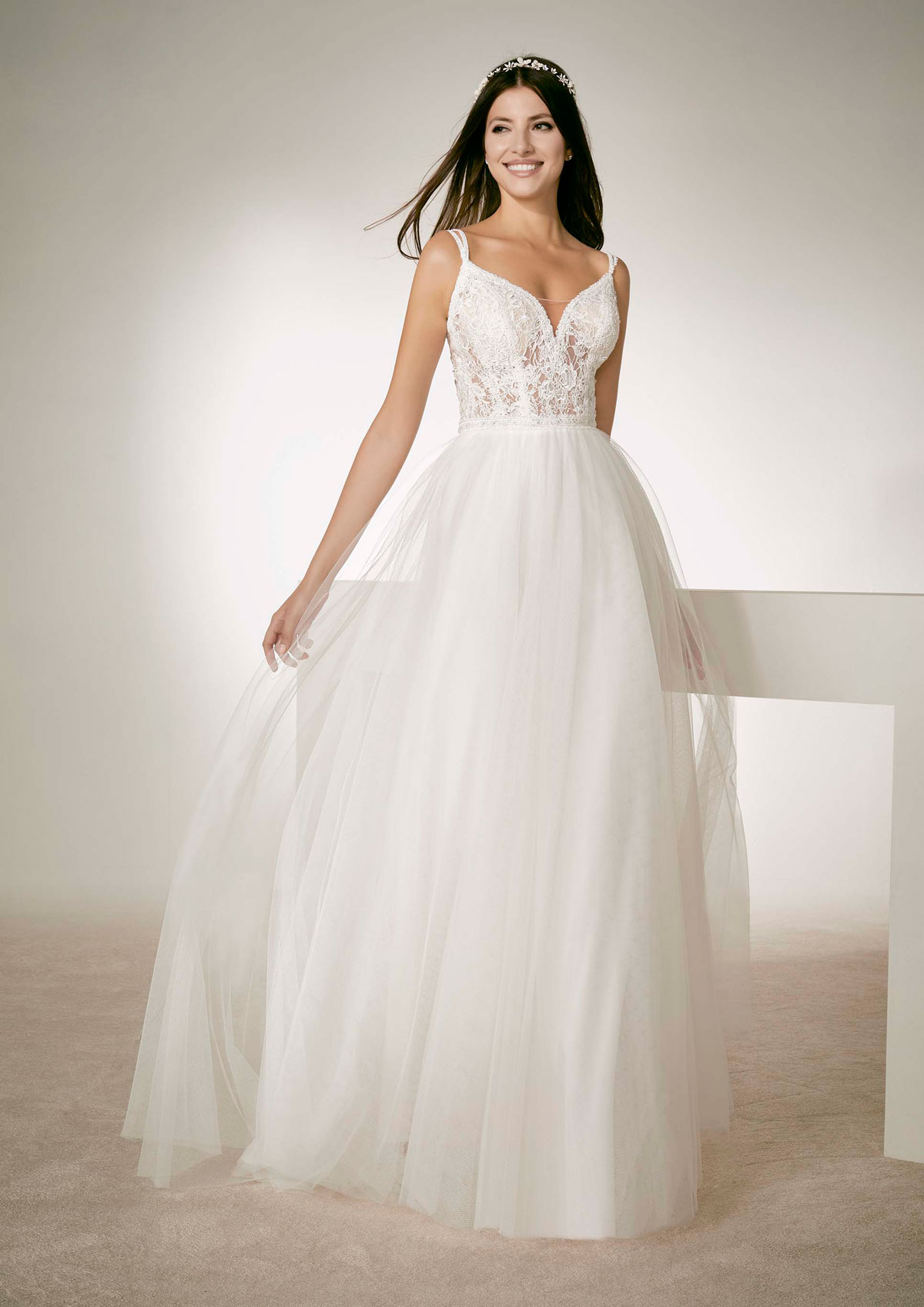  Produto: Dol, Categoria: Vestidos de Noiva, Ano: 2020, Marca White One