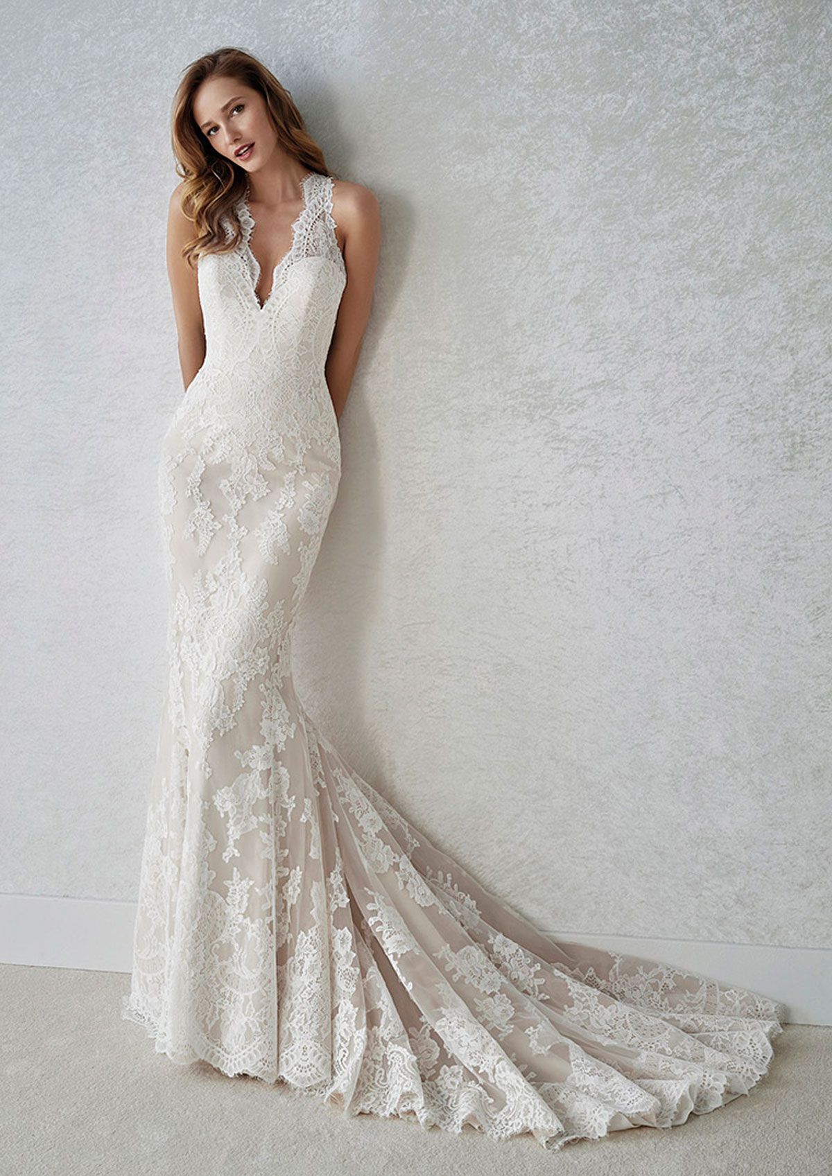  Produto: Familia, Categoria: Vestidos de Noiva, Ano: 2020, Marca White One