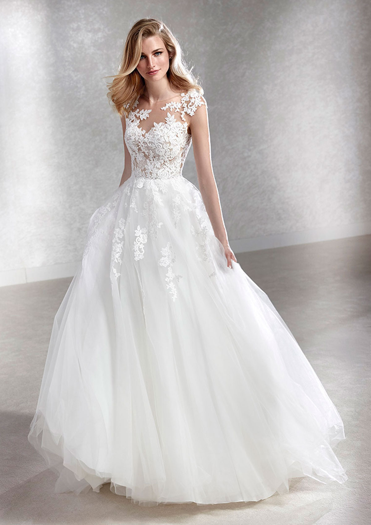  Produto: Felicidad, Categoria: Vestidos de Noiva, Ano: 2020, Marca White One
