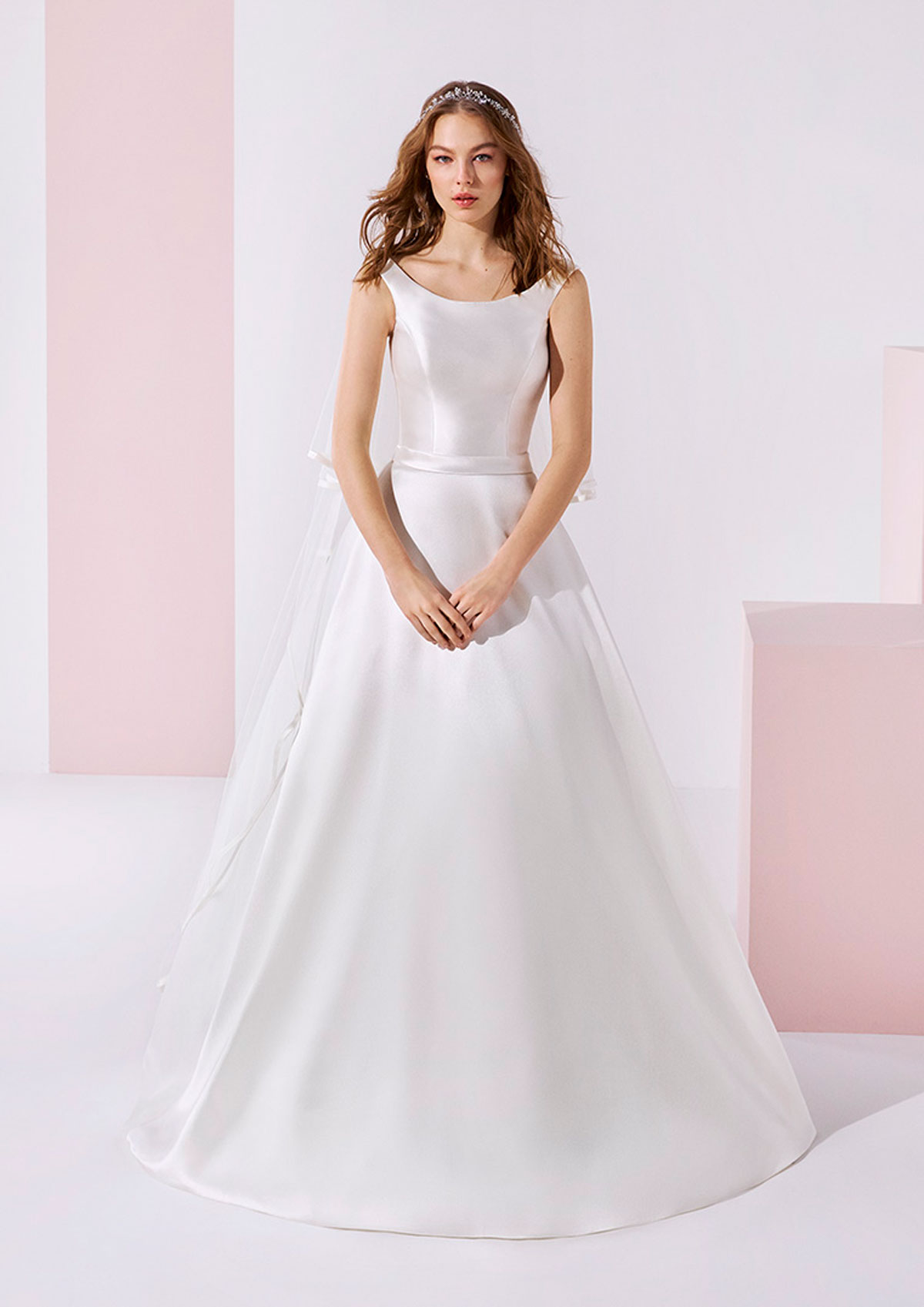  Produto: Hayuk, Categoria: Vestidos de Noiva, Ano: 2020, Marca White One