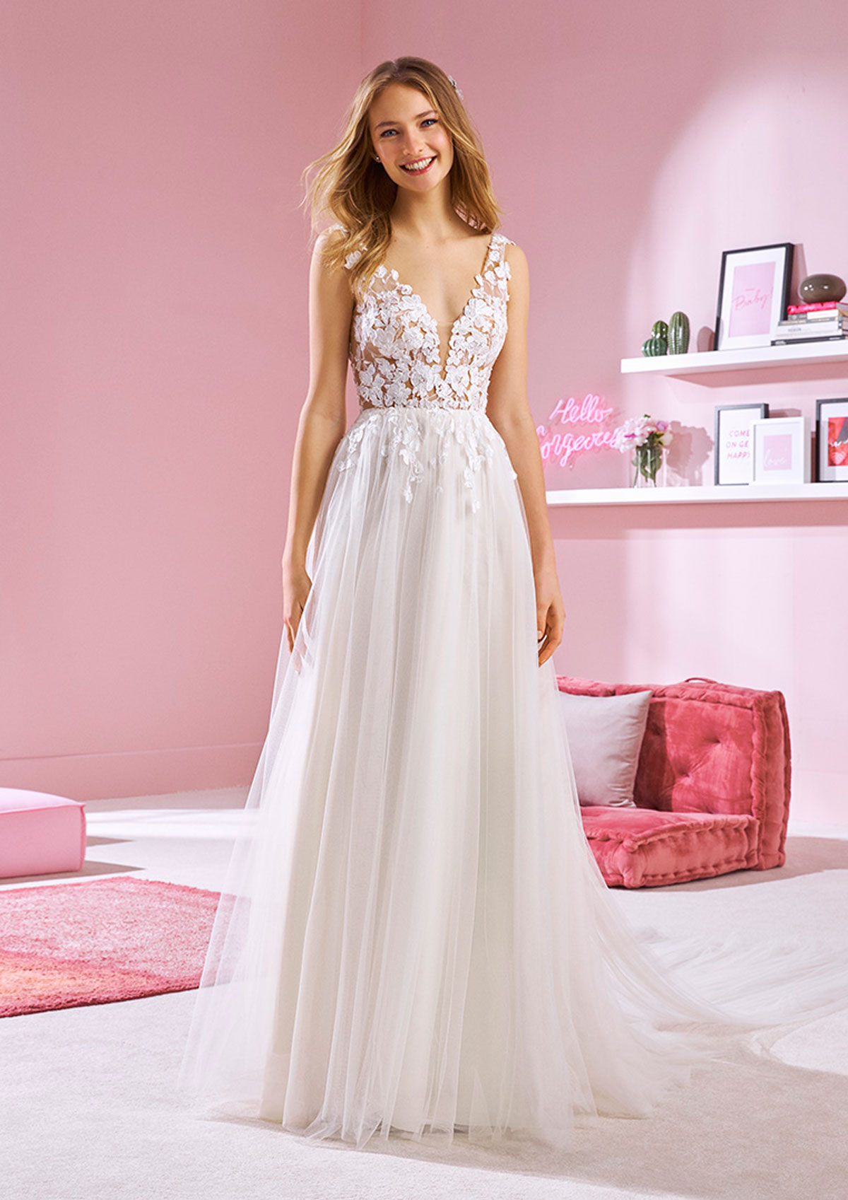  Produto: Miley, Categoria: Vestidos de Noiva, Ano: 2020, Marca White One