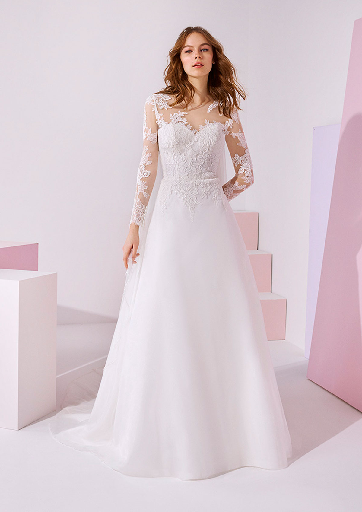  Produto: Molly, Categoria: Vestidos de Noiva, Ano: 2020, Marca White One