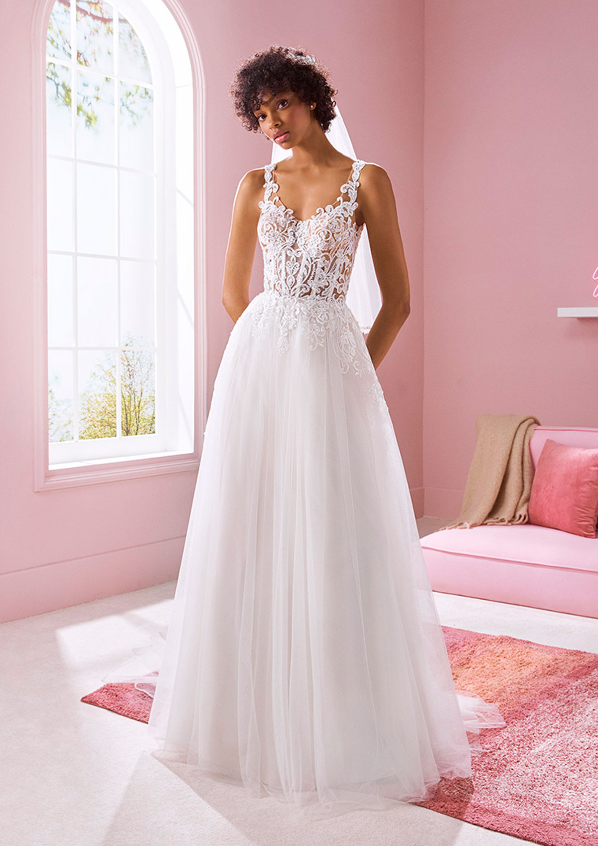  Produto: Naija, Categoria: Vestidos de Noiva, Ano: 2020, Marca White One