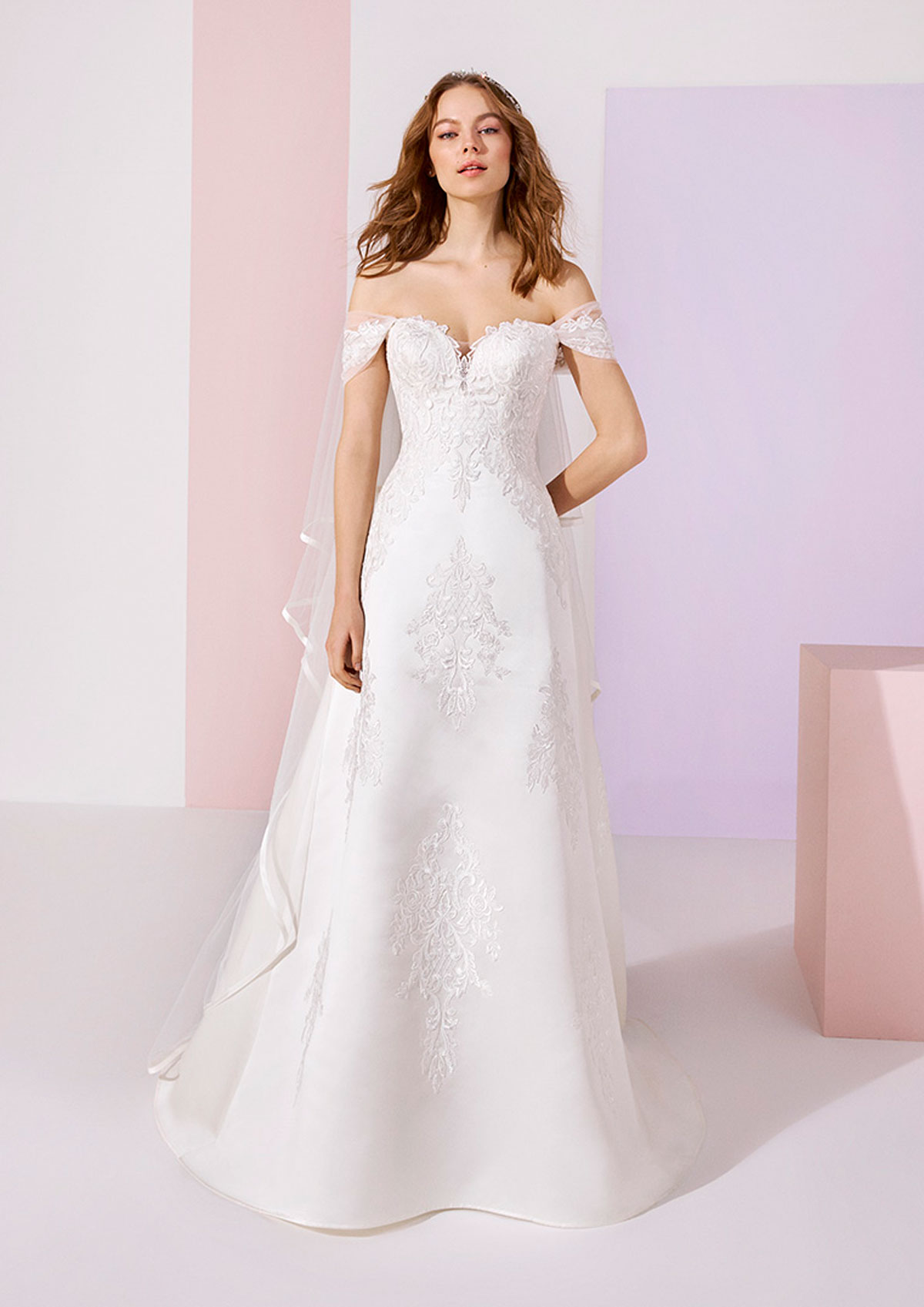  Produto: Natalia, Categoria: Vestidos de Noiva, Ano: 2020, Marca White One