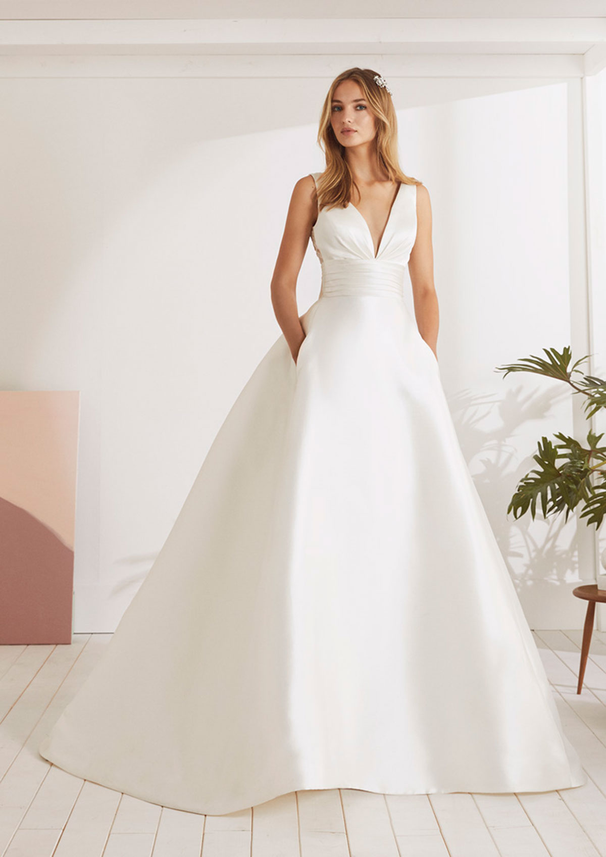  Produto: Odina, Categoria: Vestidos de Noiva, Ano: 2020, Marca White One