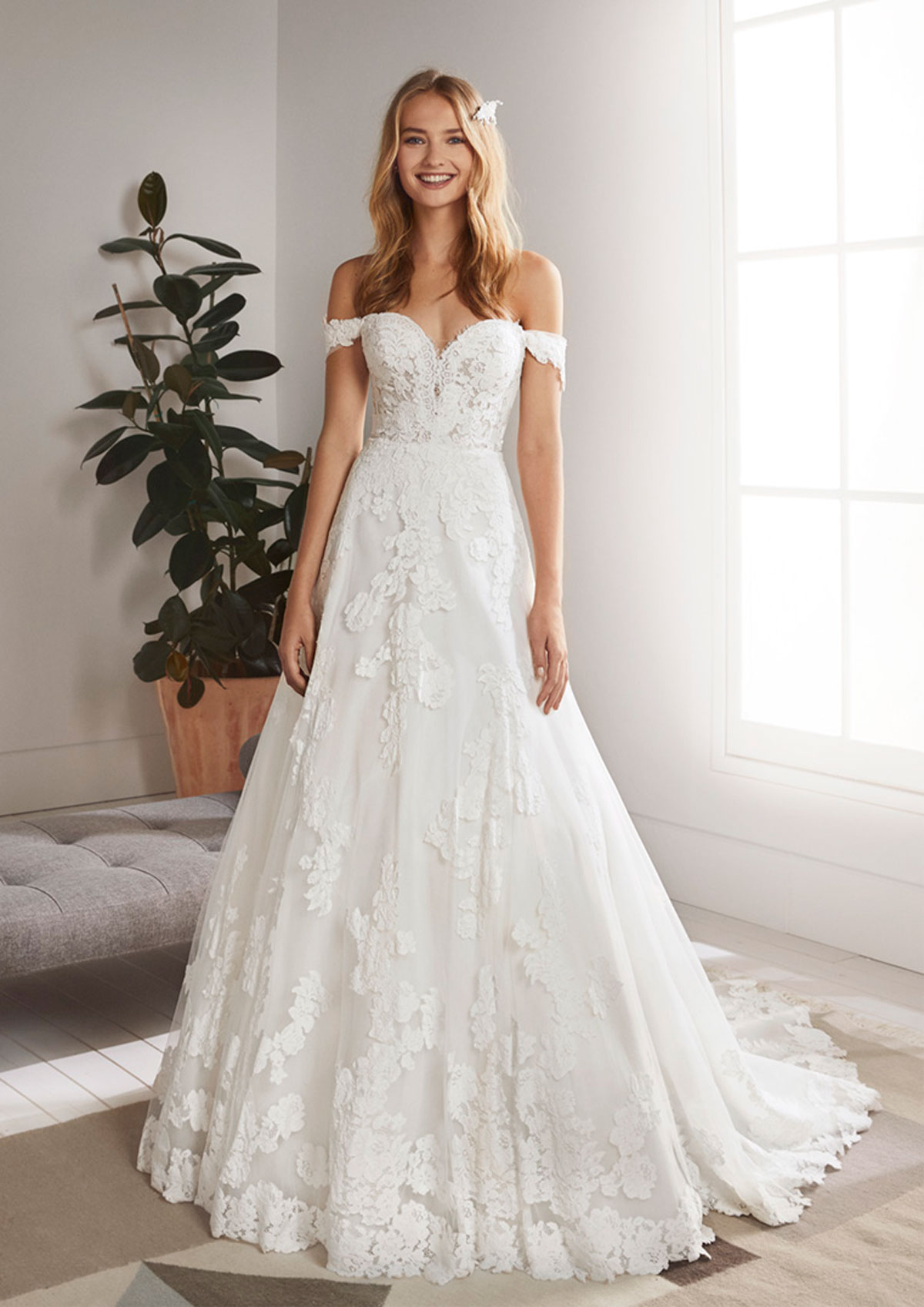  Produto: Oliola, Categoria: Vestidos de Noiva, Ano: 2020, Marca White One