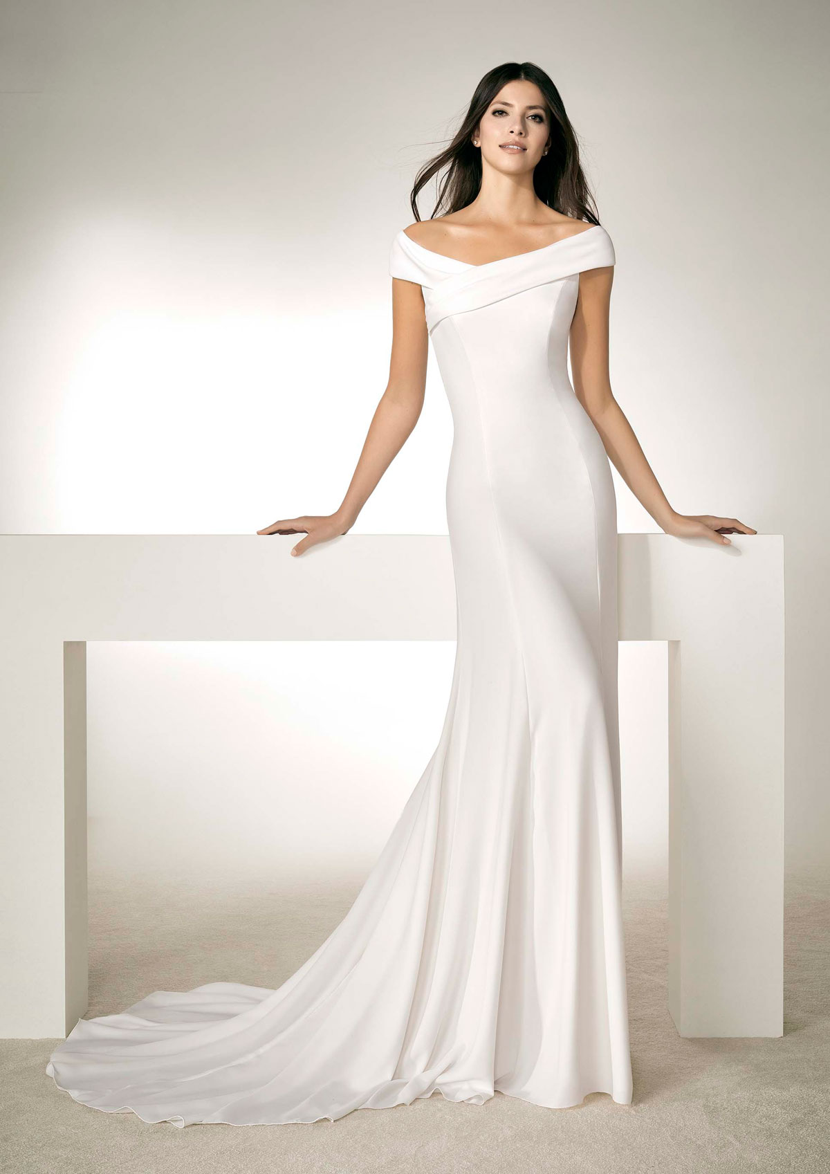 Produto: Ri, Categoria: Vestidos de Noiva, Ano: 2020, Marca White One