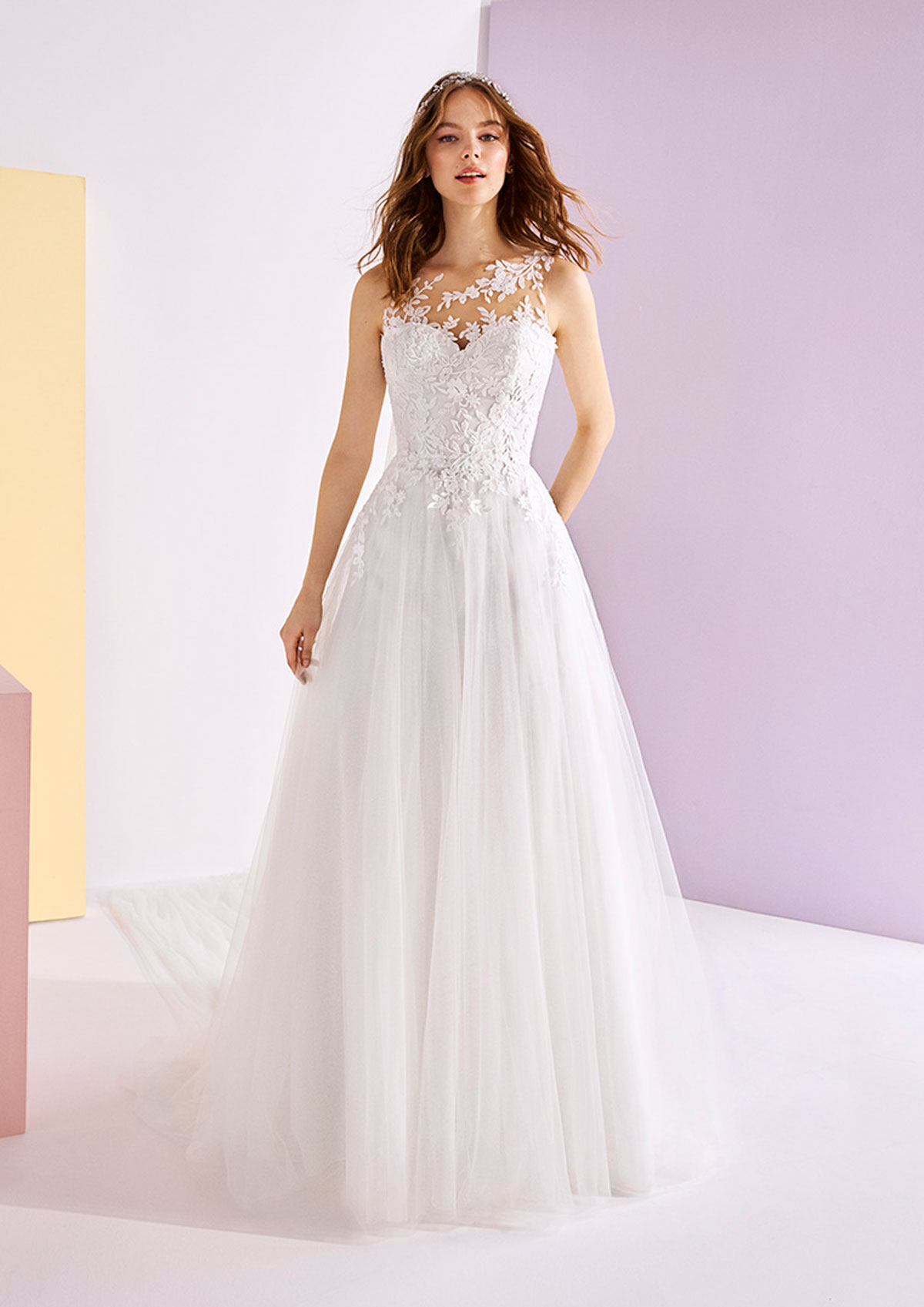  Produto: Salla, Categoria: Vestidos de Noiva, Ano: 2020, Marca White One
