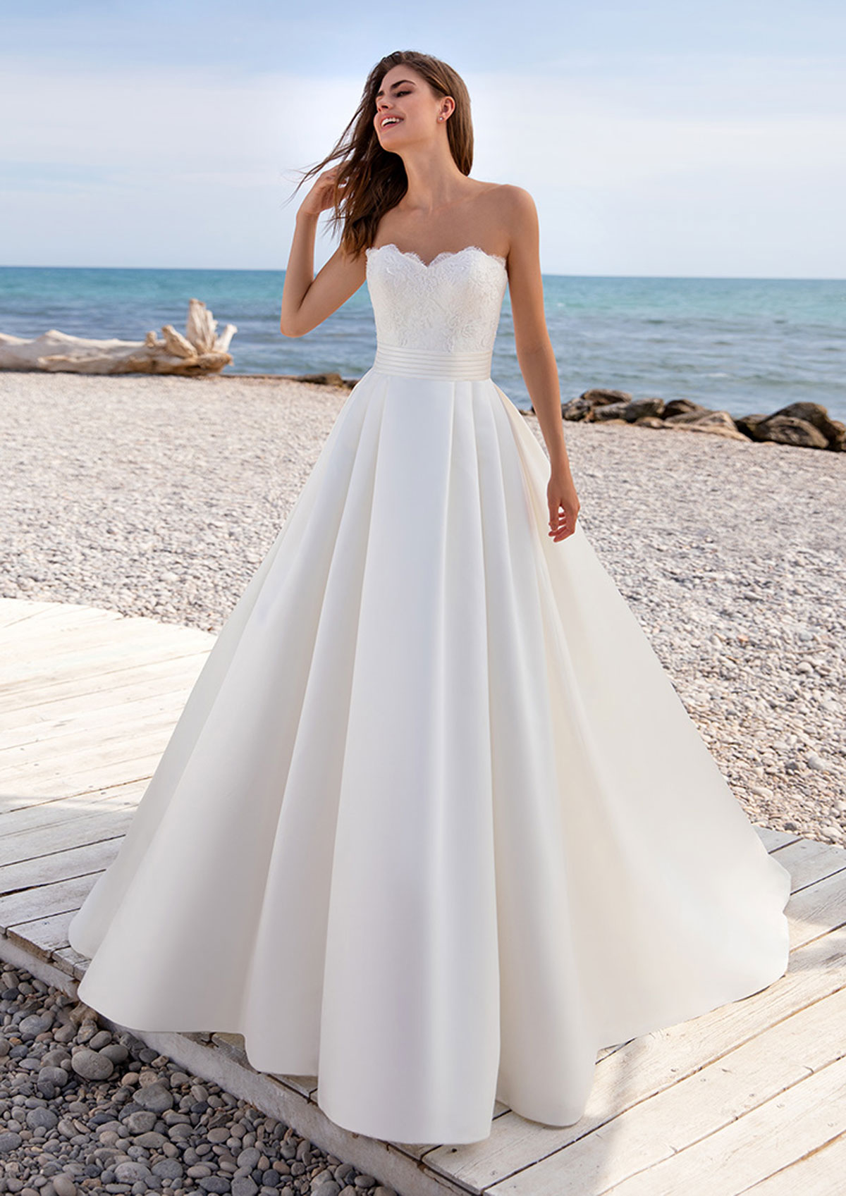  Produto: Tana, Categoria: Vestidos de Noiva, Ano: 2020, Marca White One