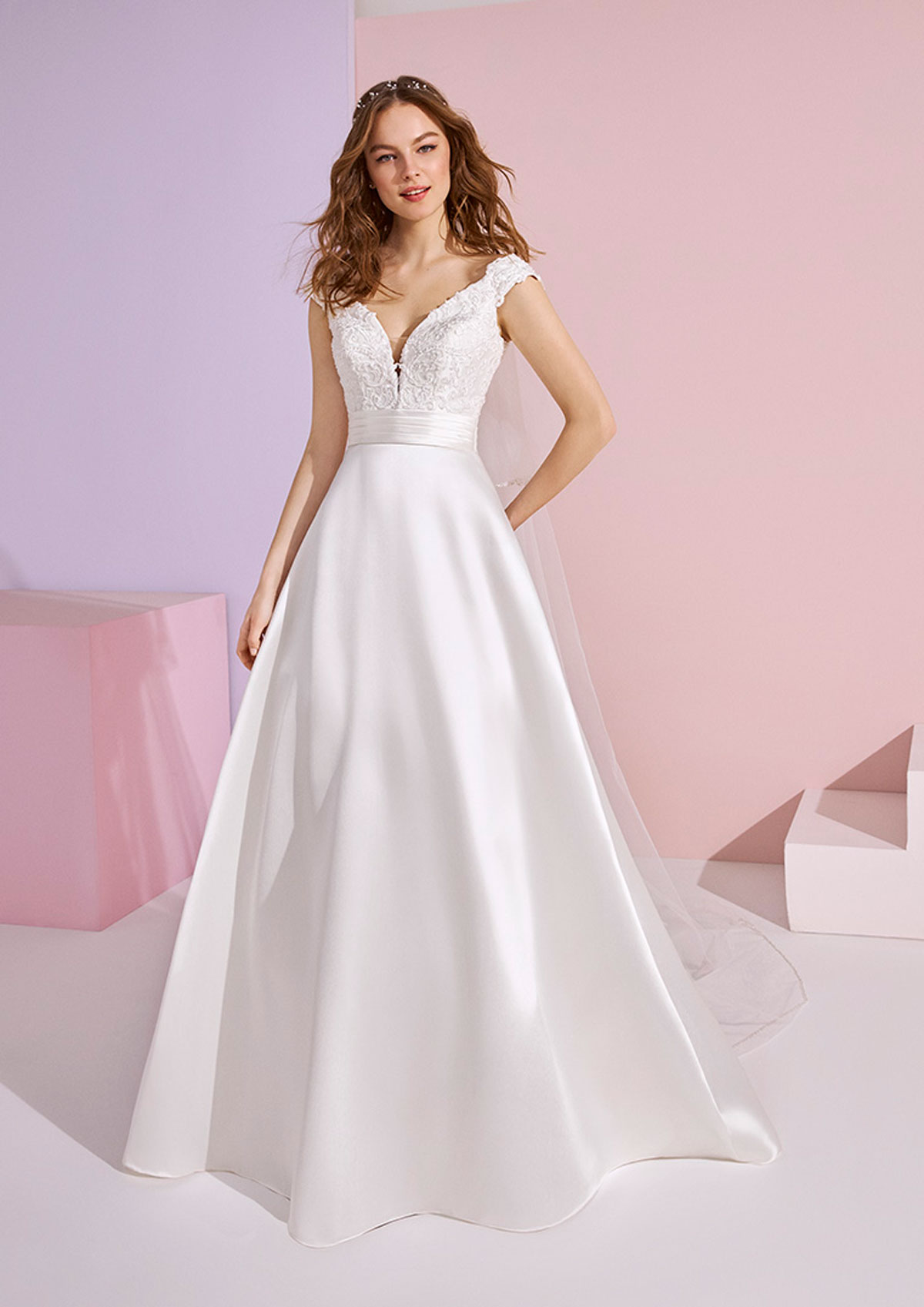  Produto: Zina, Categoria: Vestidos de Noiva, Ano: 2020, Marca White One