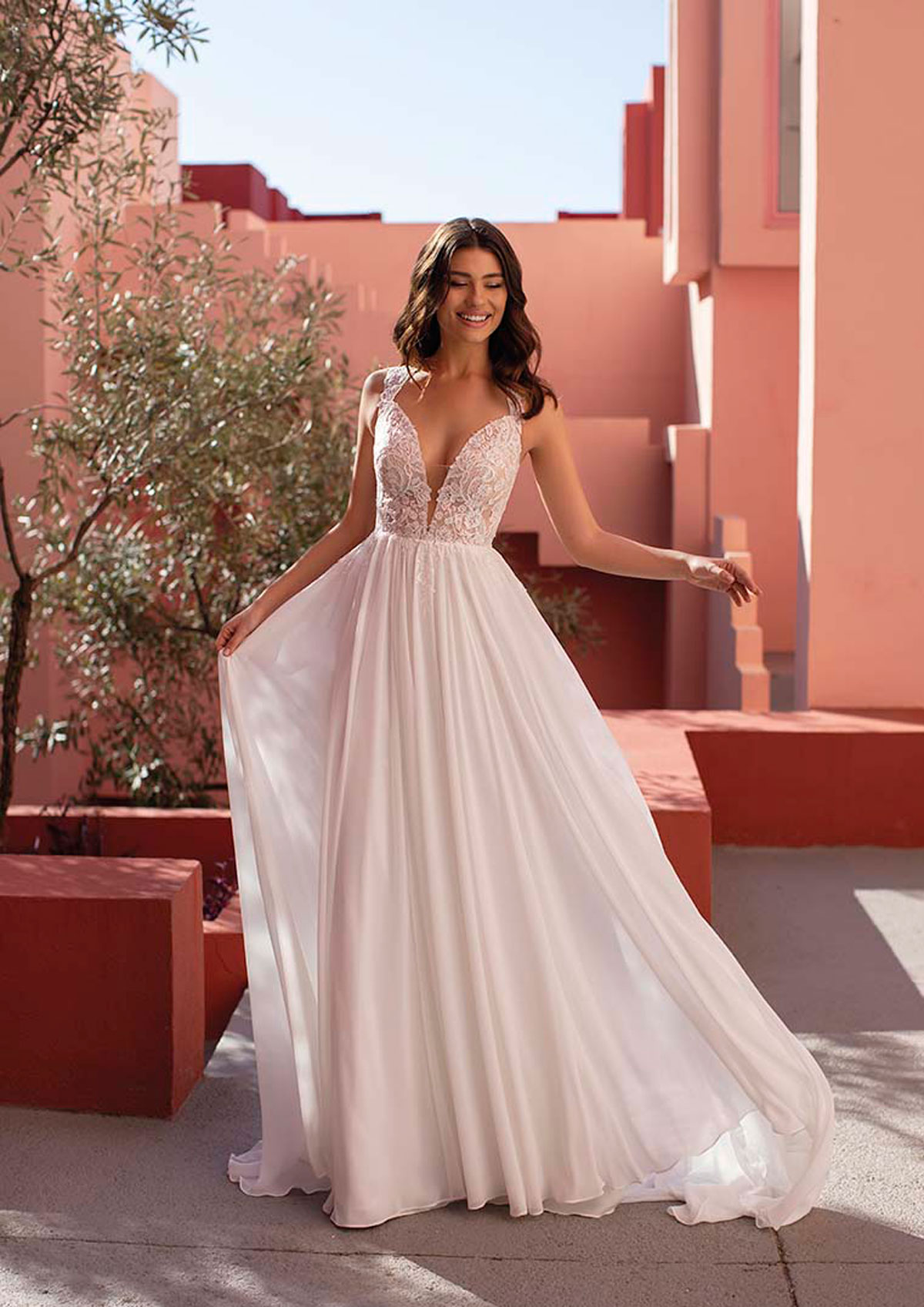  Produto: Bee, Categoria: Vestidos de Noiva, Ano: 2021, Marca White One