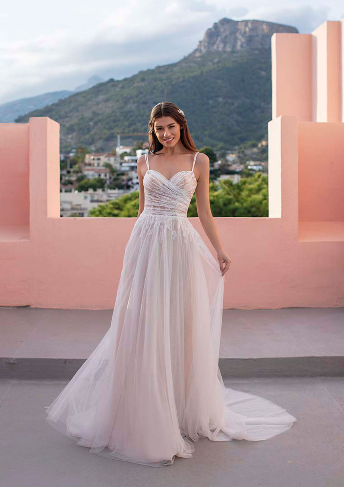  Produto: Bluemink, Categoria: Vestidos de Noiva, Ano: 2021, Marca White One