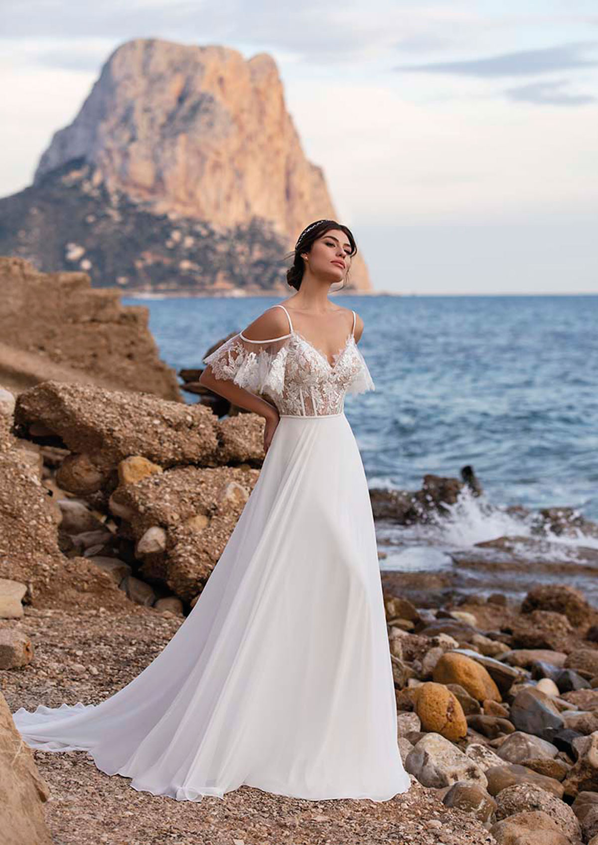  Produto: Heath, Categoria: Vestidos de Noiva, Ano: 2021, Marca White One
