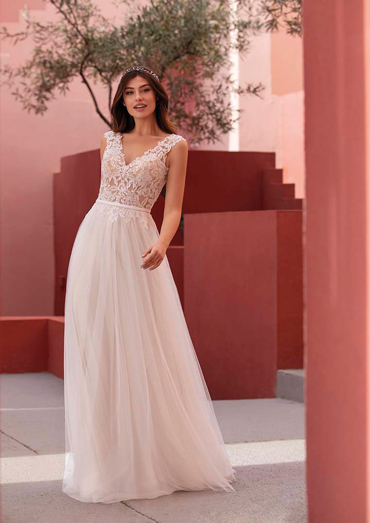  Produto: Nightshade, Categoria: Vestidos de Noiva, Ano: 2021, Marca White One