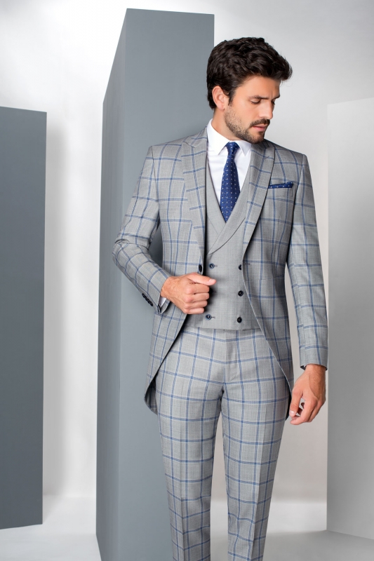  Produto: COR 17 Eternal, Categoria: Fatos de noivo, Ano: 2019, Marca Roberto Vicentti