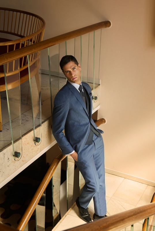  Produto: COR 1 Cerimonia, Categoria: Fatos de noivo, Ano: 2019, Marca Thomas Pina