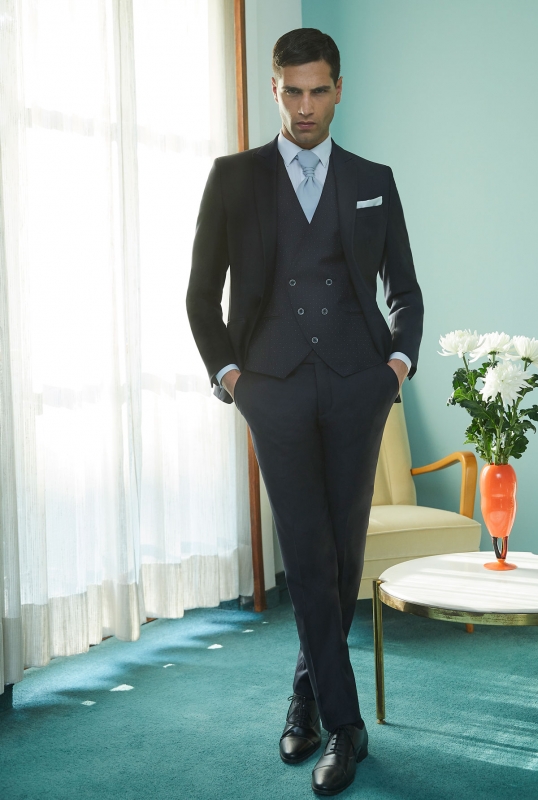  Produto: COR 14 Cerimonia, Categoria: Fatos de noivo, Ano: 2019, Marca Thomas Pina