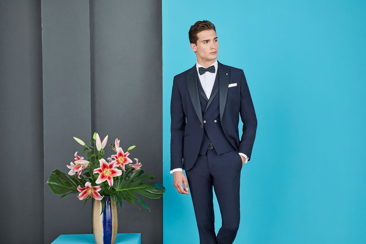  Produto: COR 44 Couture, Categoria: Fatos de noivo, Ano: 2019, Marca Thomas Pina