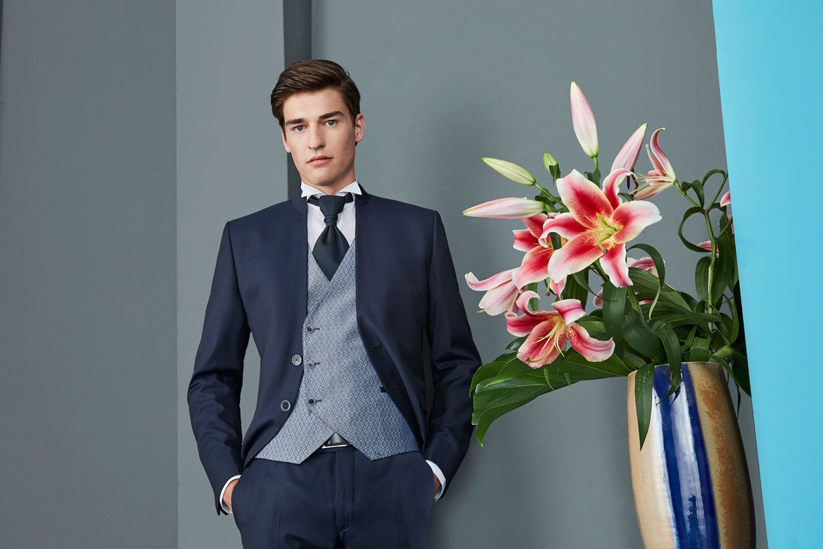  Produto: COR 46 Couture, Categoria: Fatos de noivo, Ano: 2019, Marca Thomas Pina