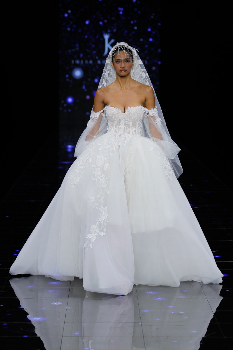 Imagem do Post: Julia Kontogruni 2024 da categoria Vestidos de Noiva