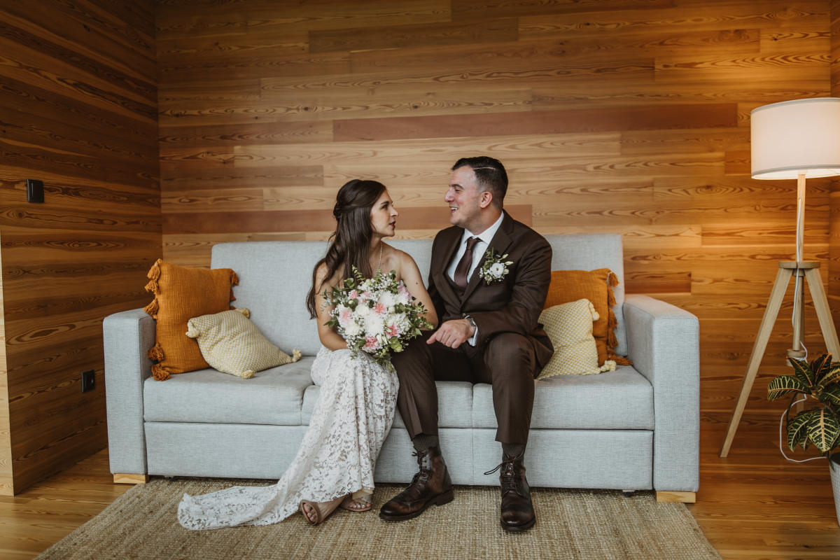 Imagem do casamento de Rebecca e Justin