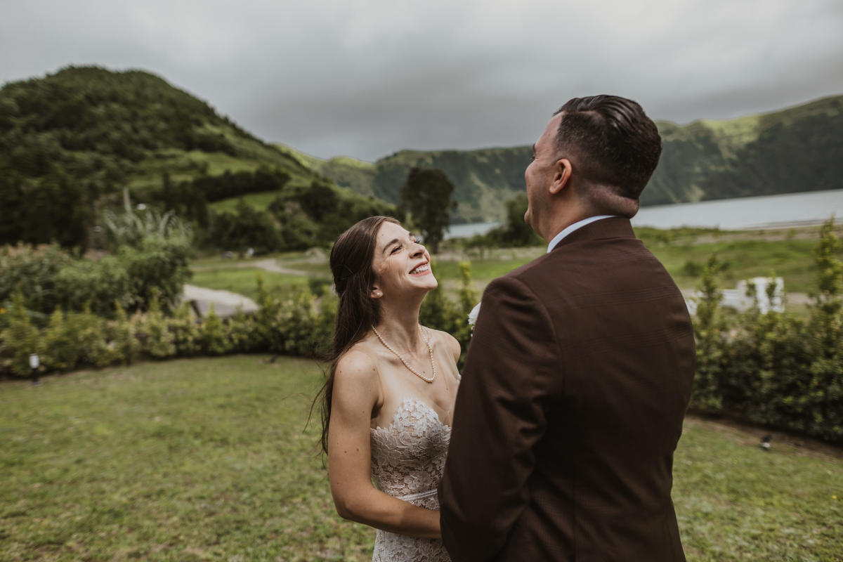 Imagem de destaque casamento de Rebecca e Justin