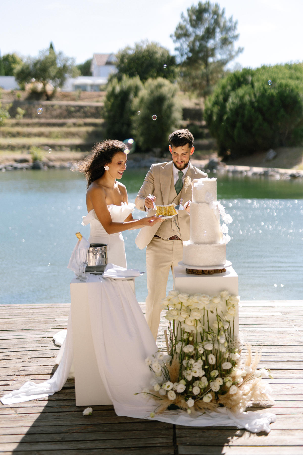 Imagem do casamento de Vania e Luis