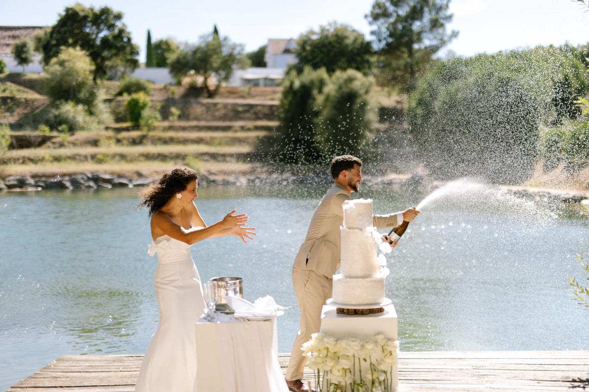 Imagem do casamento de Vania e Luis